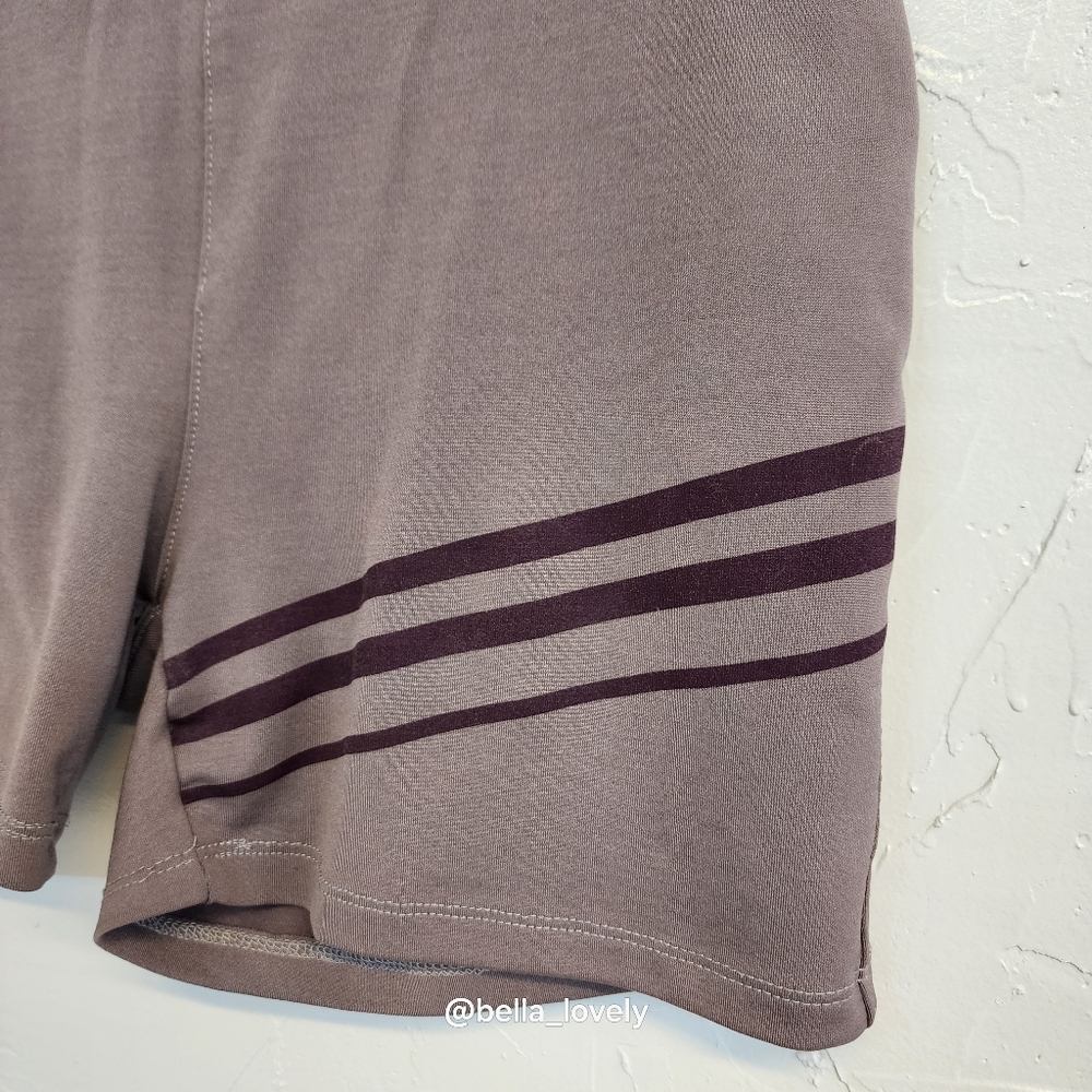 Women’s High-Waist Mauve Active Shorts - Picture 2 of 4